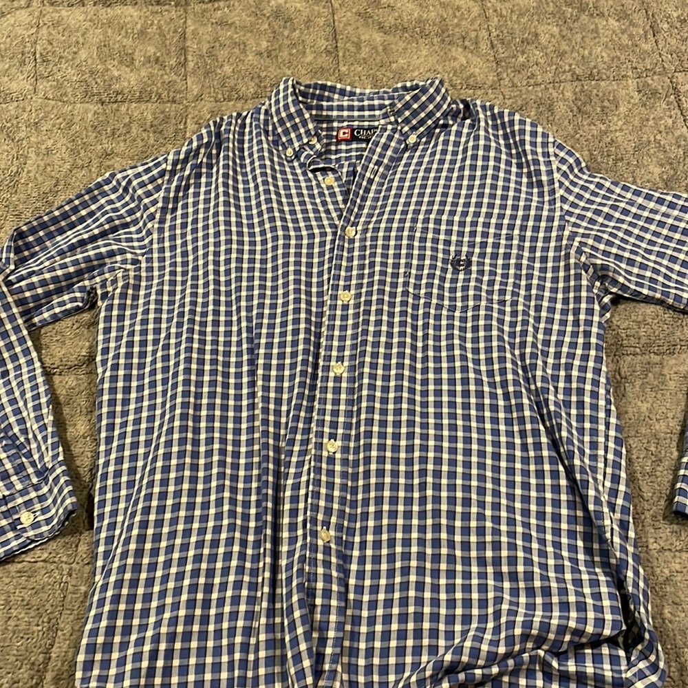 Mens button down shirt long sleeve size L